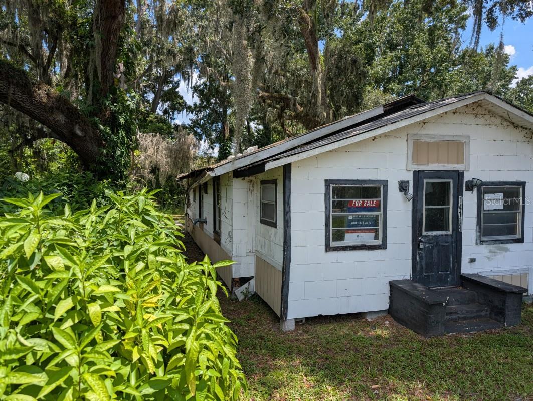 Image 3 of 11 For 14108 Wilson Street