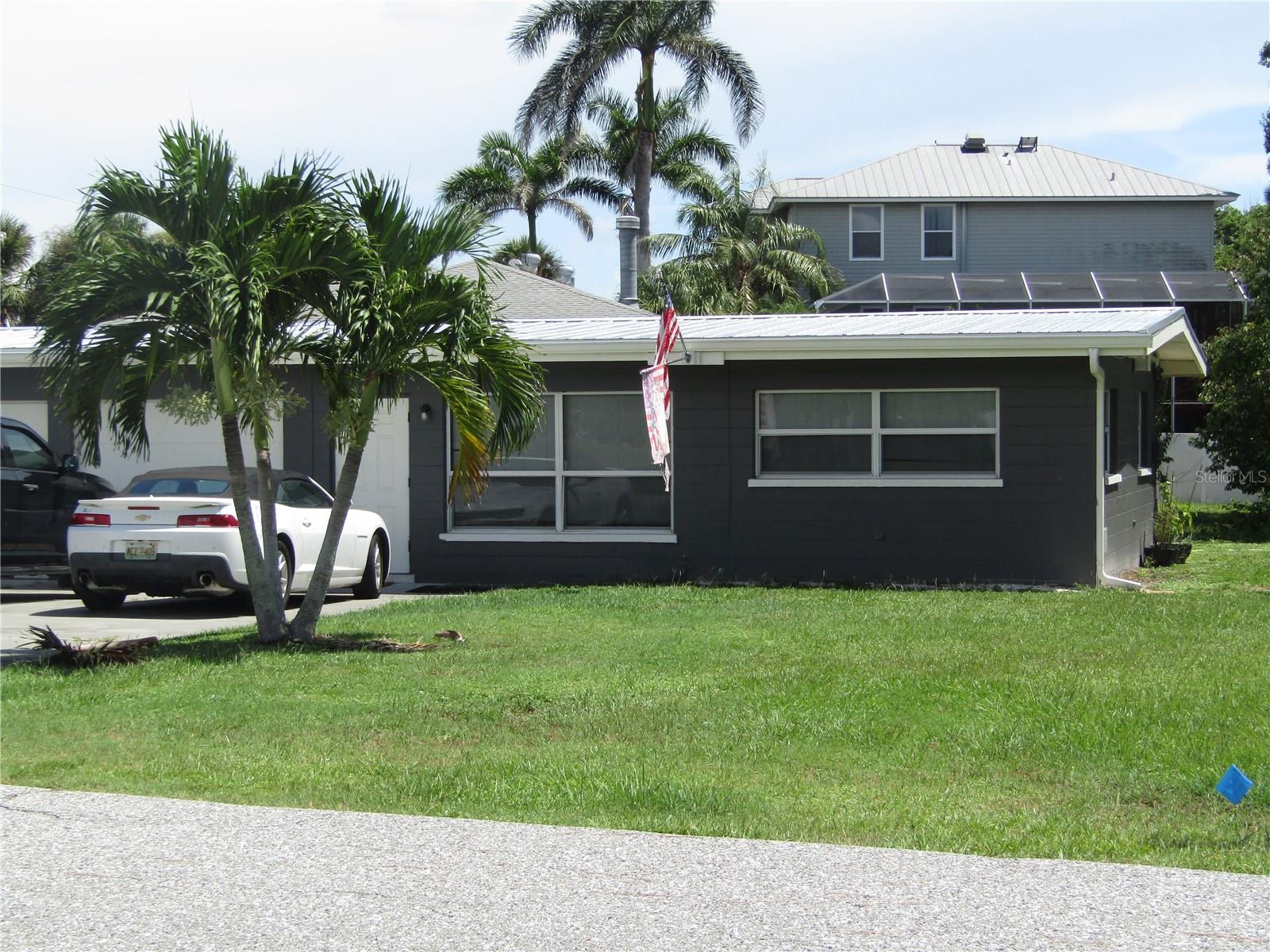 Image 3 of 20 For 603 Roberts Bay Drive
