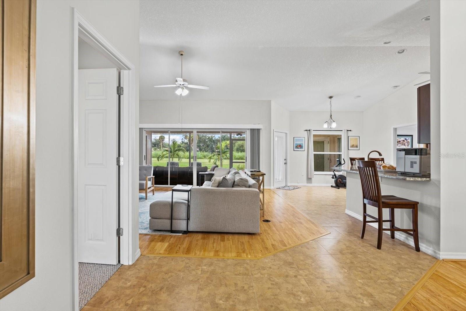 Image 10 of 44 For 3339 Sheffield Circle