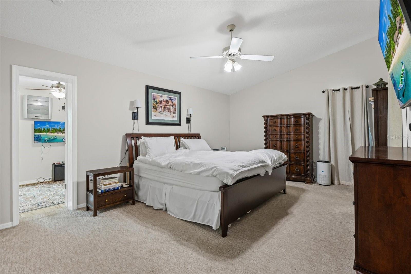 Image 20 of 44 For 3339 Sheffield Circle