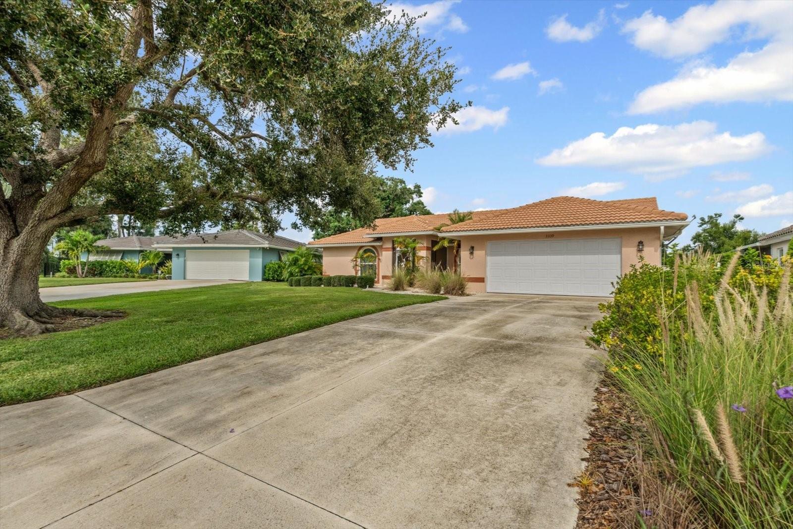 Image 8 of 44 For 3339 Sheffield Circle