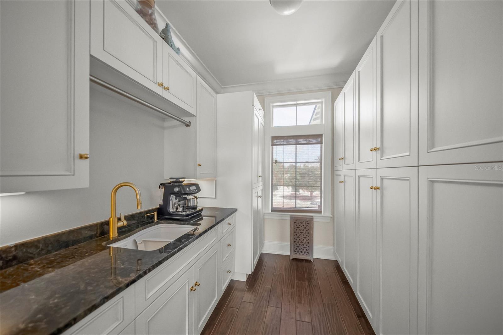 Image 11 of 60 For 525 72nd Street