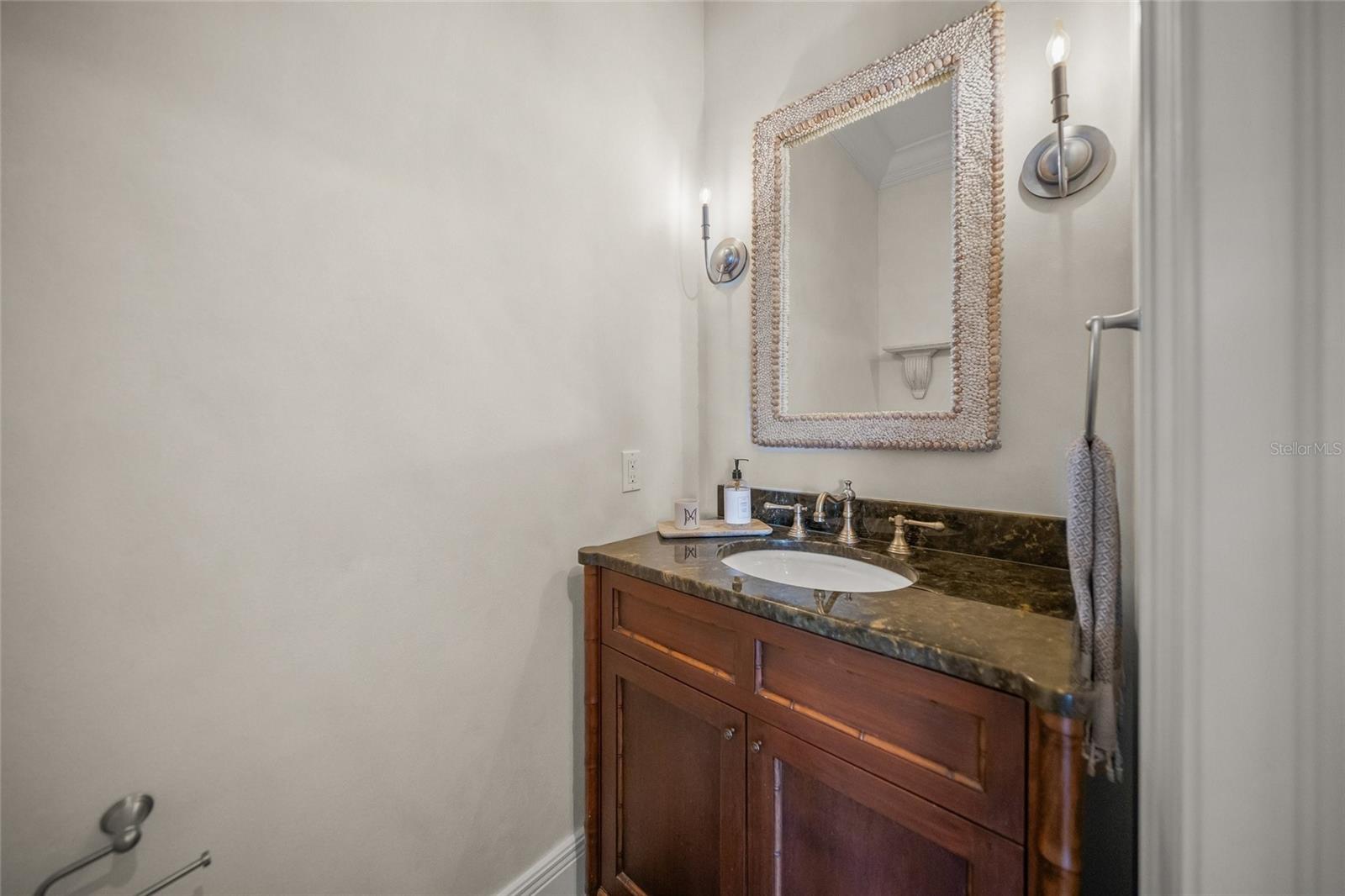 Image 19 of 60 For 525 72nd Street