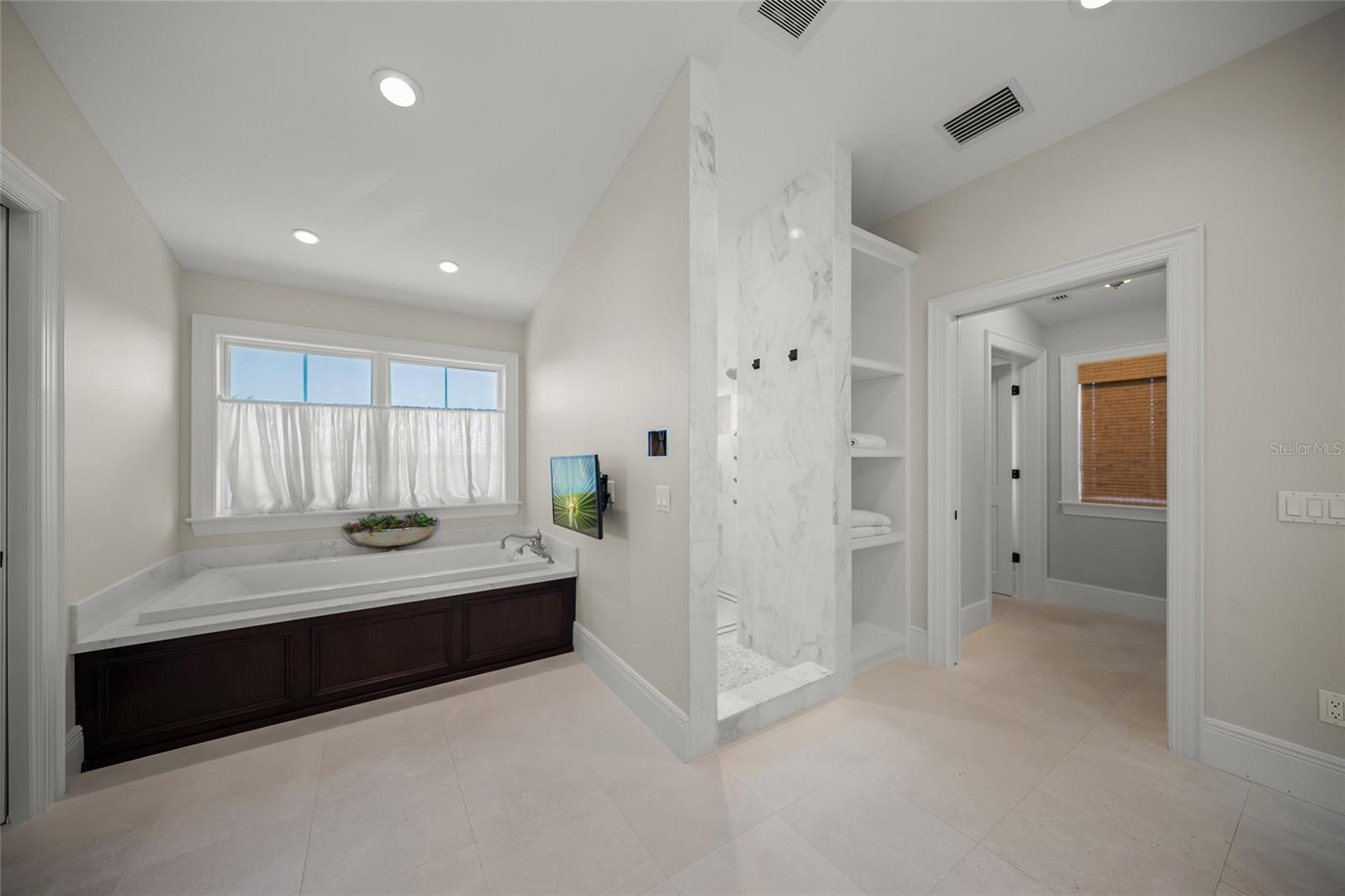 Image 27 of 60 For 525 72nd Street