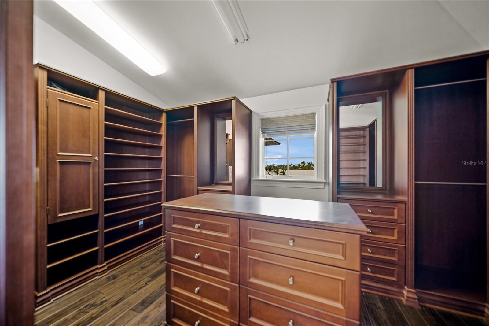 Image 29 of 60 For 525 72nd Street