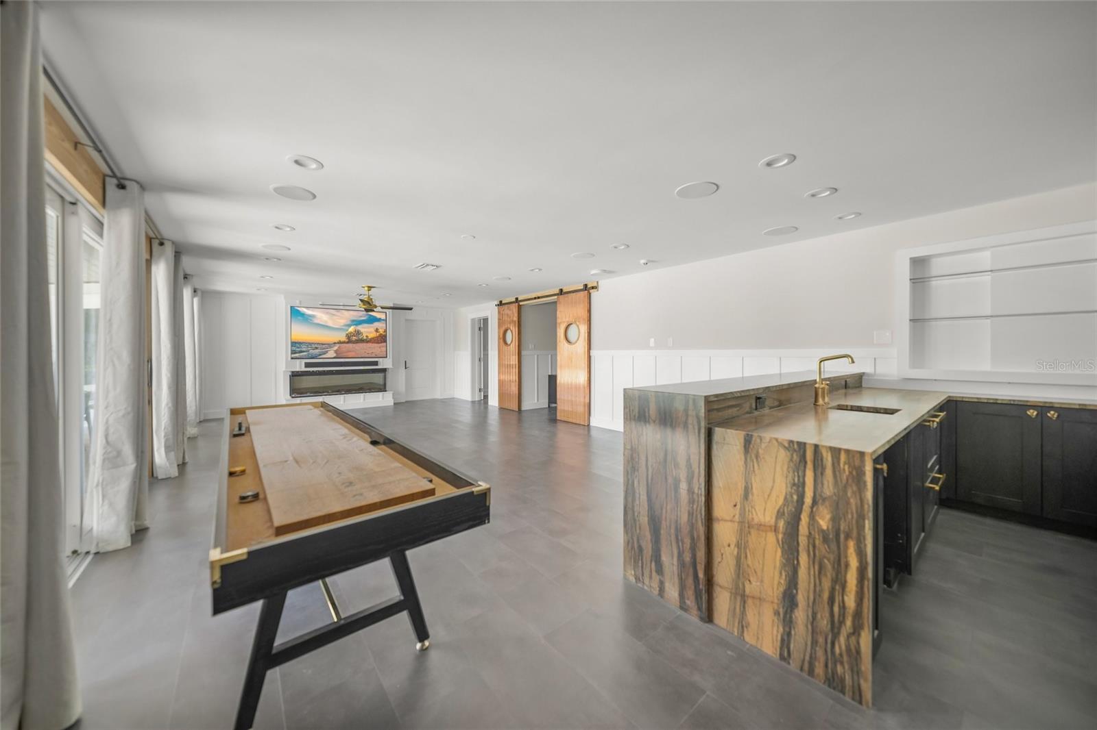 Image 41 of 60 For 525 72nd Street