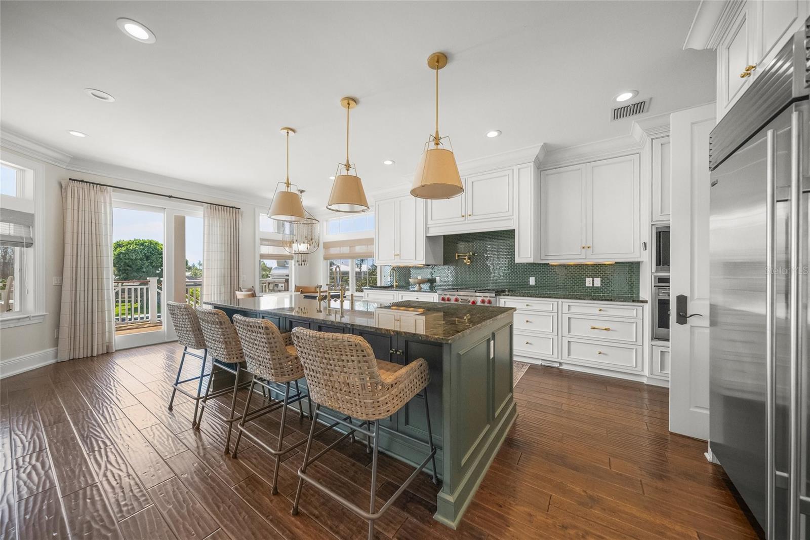 Image 7 of 60 For 525 72nd Street
