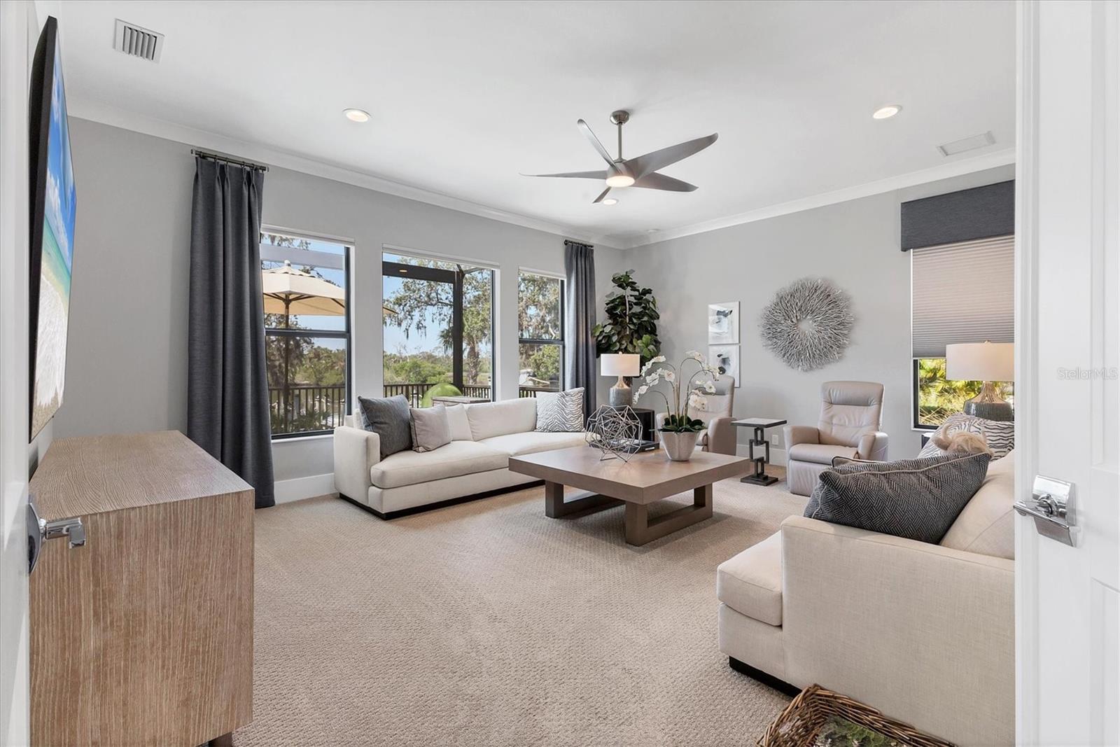 Image 23 of 77 For 1730 Rio Vista Terrace