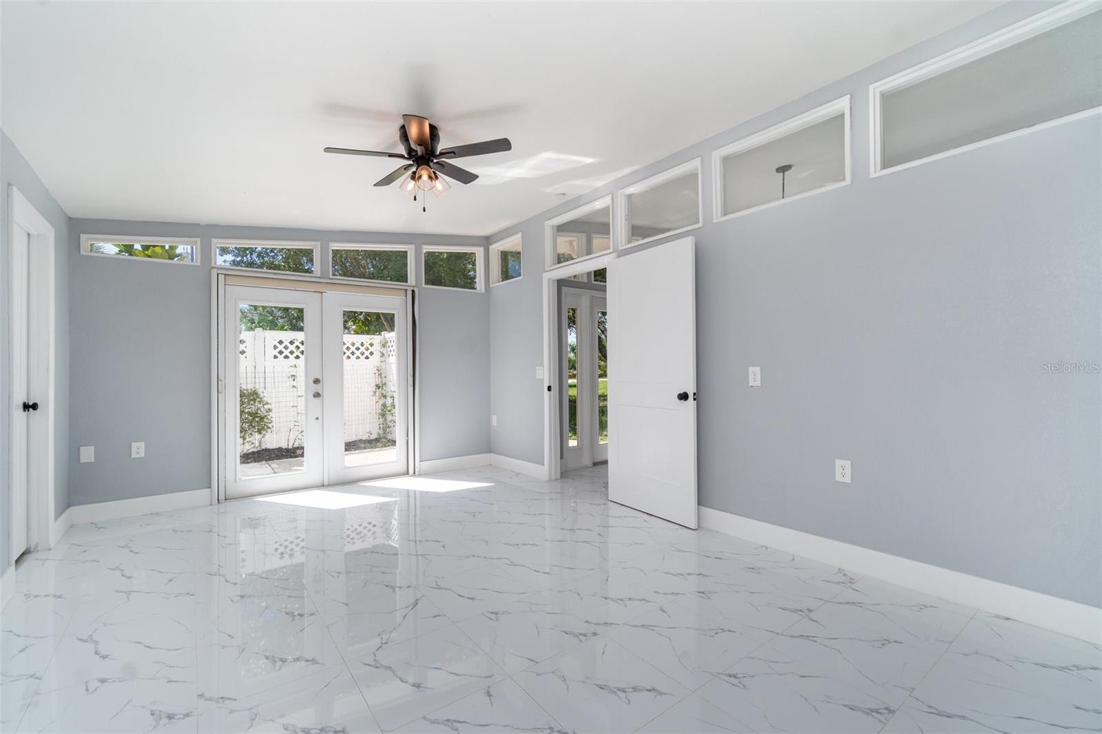 Image 20 of 38 For 4497 Northshore Drive