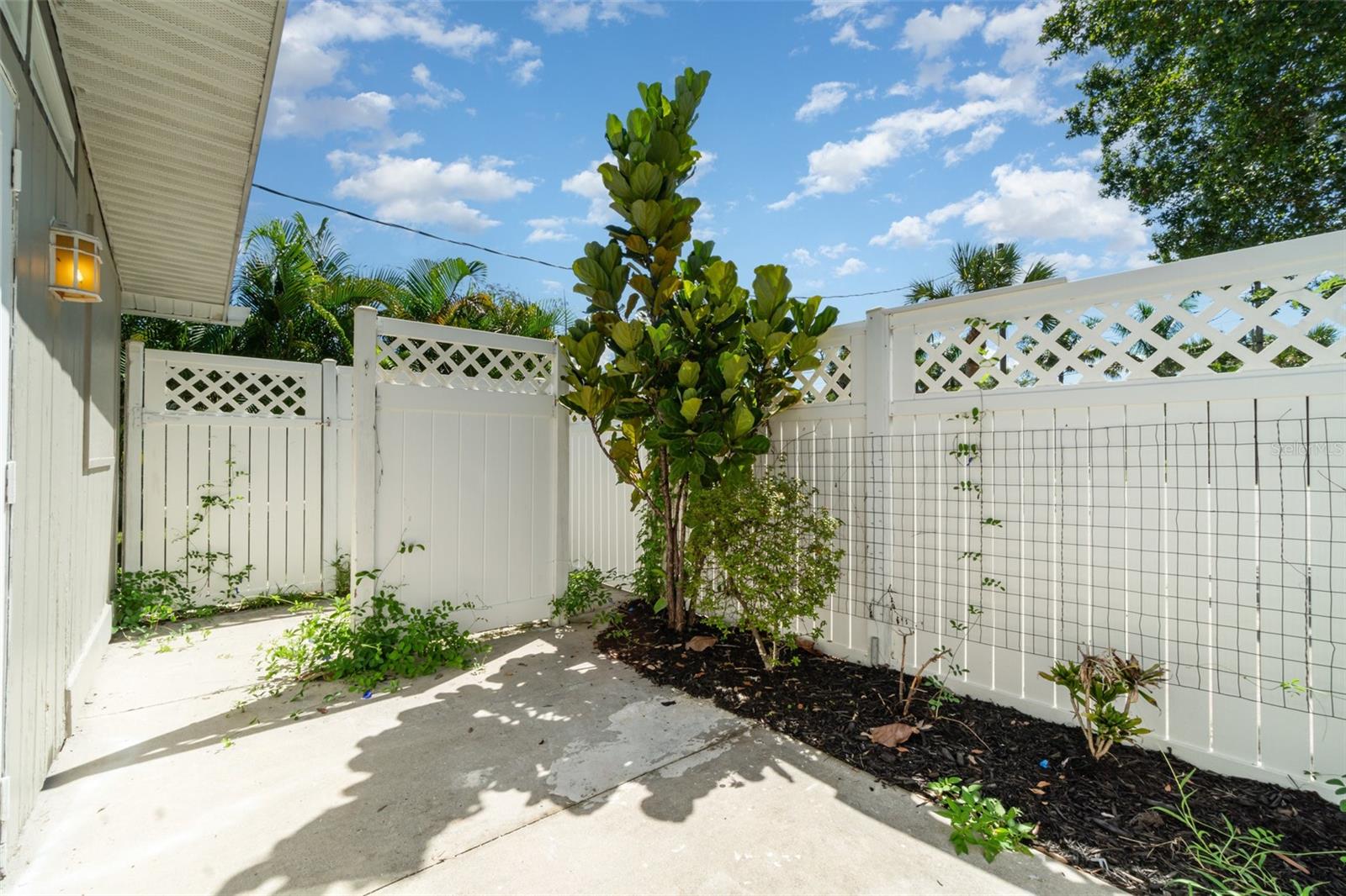 Image 32 of 38 For 4497 Northshore Drive