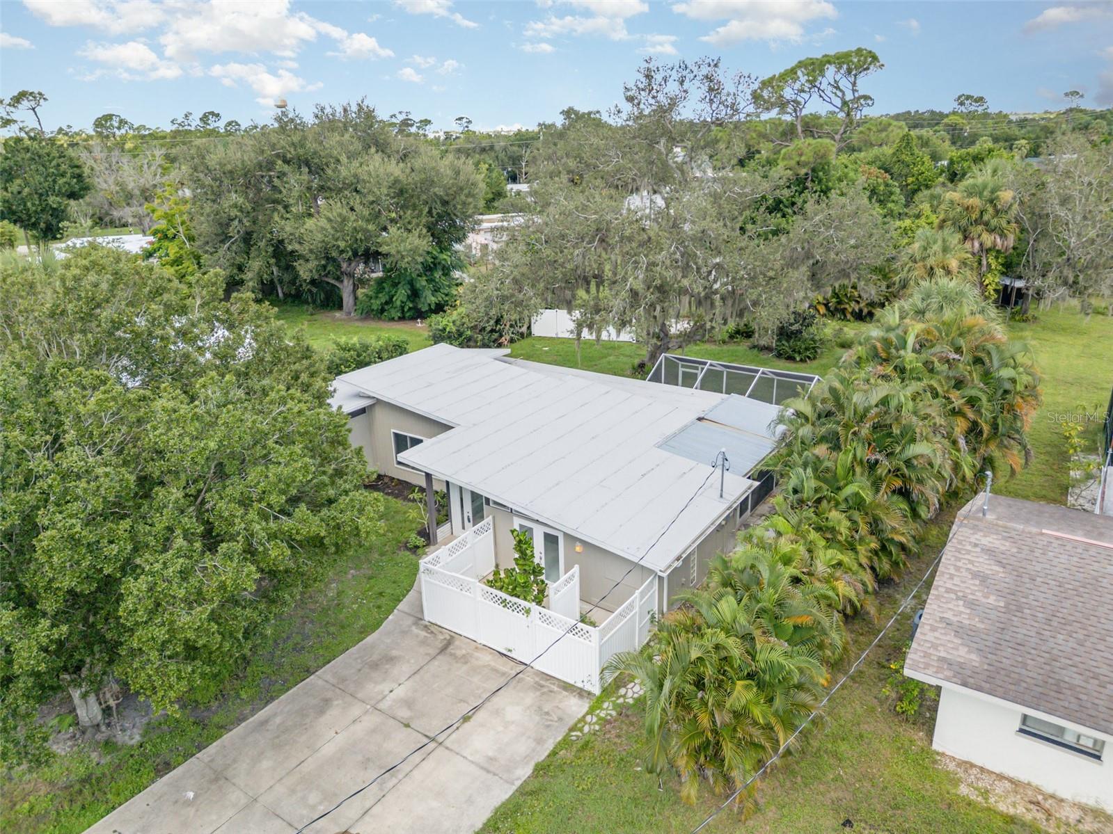 Image 34 of 38 For 4497 Northshore Drive