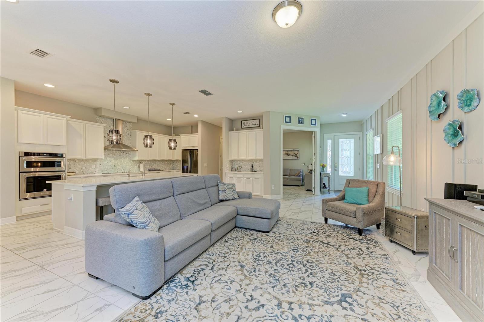 Image 10 of 62 For 13827 American Prairie Place