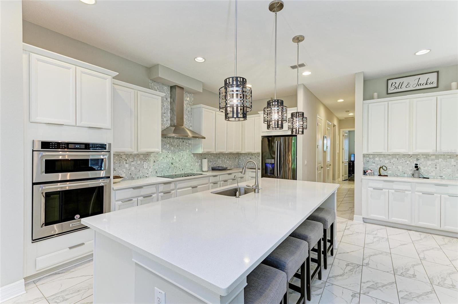 Image 11 of 62 For 13827 American Prairie Place