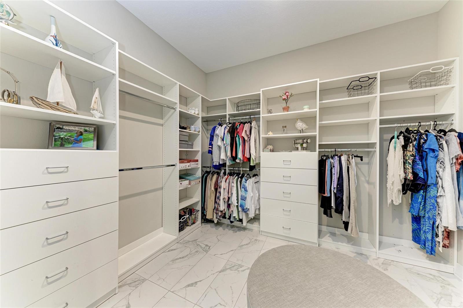 Image 26 of 62 For 13827 American Prairie Place