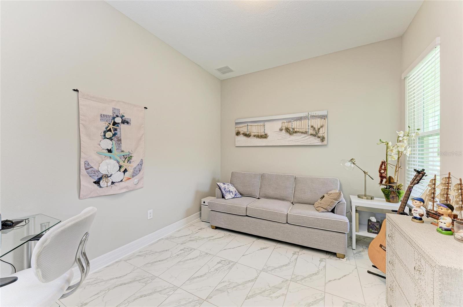 Image 32 of 62 For 13827 American Prairie Place