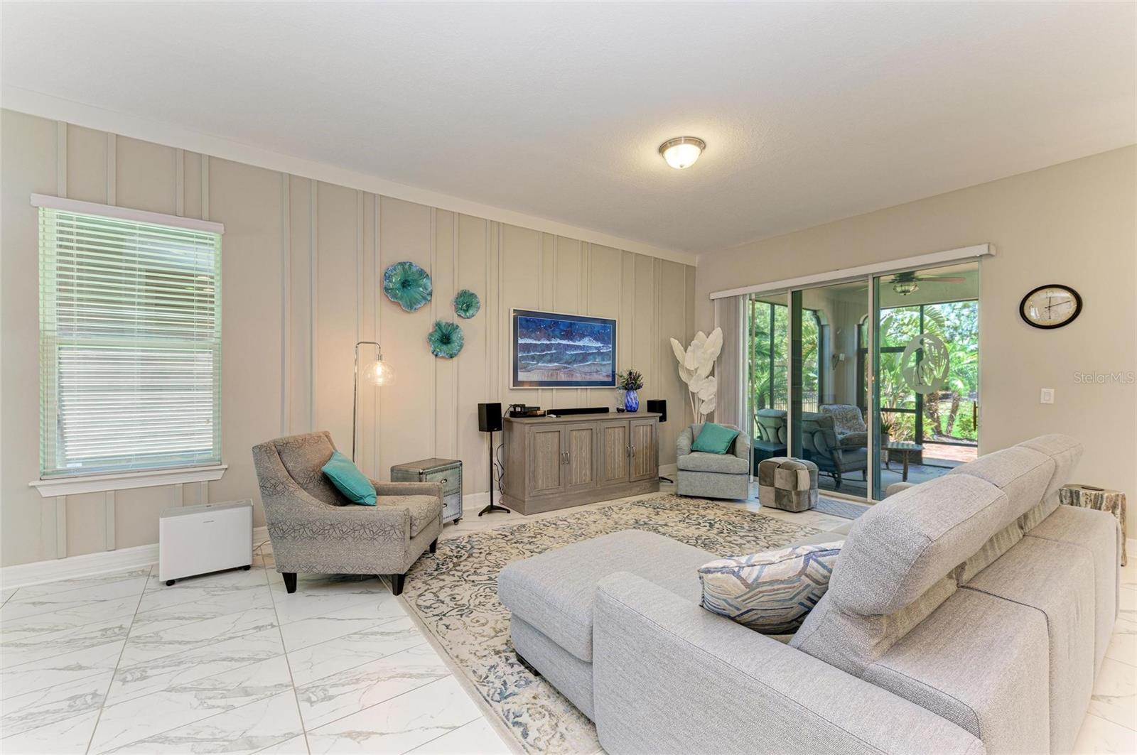 Image 7 of 62 For 13827 American Prairie Place