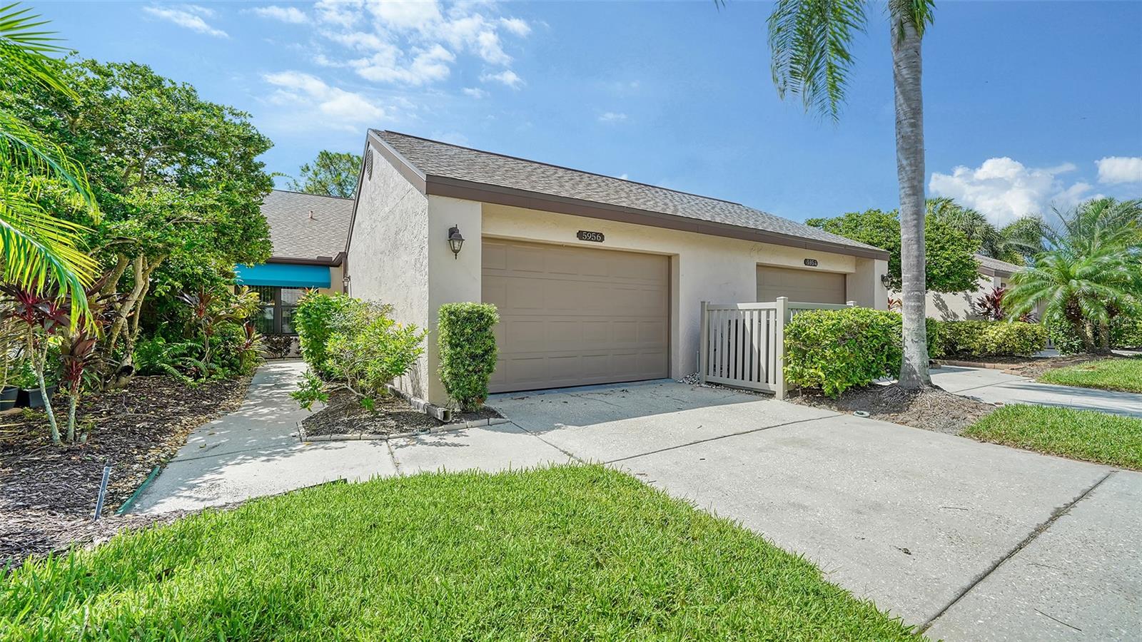 Details for 5956 Clubside Drive 7651, SARASOTA, FL 34243