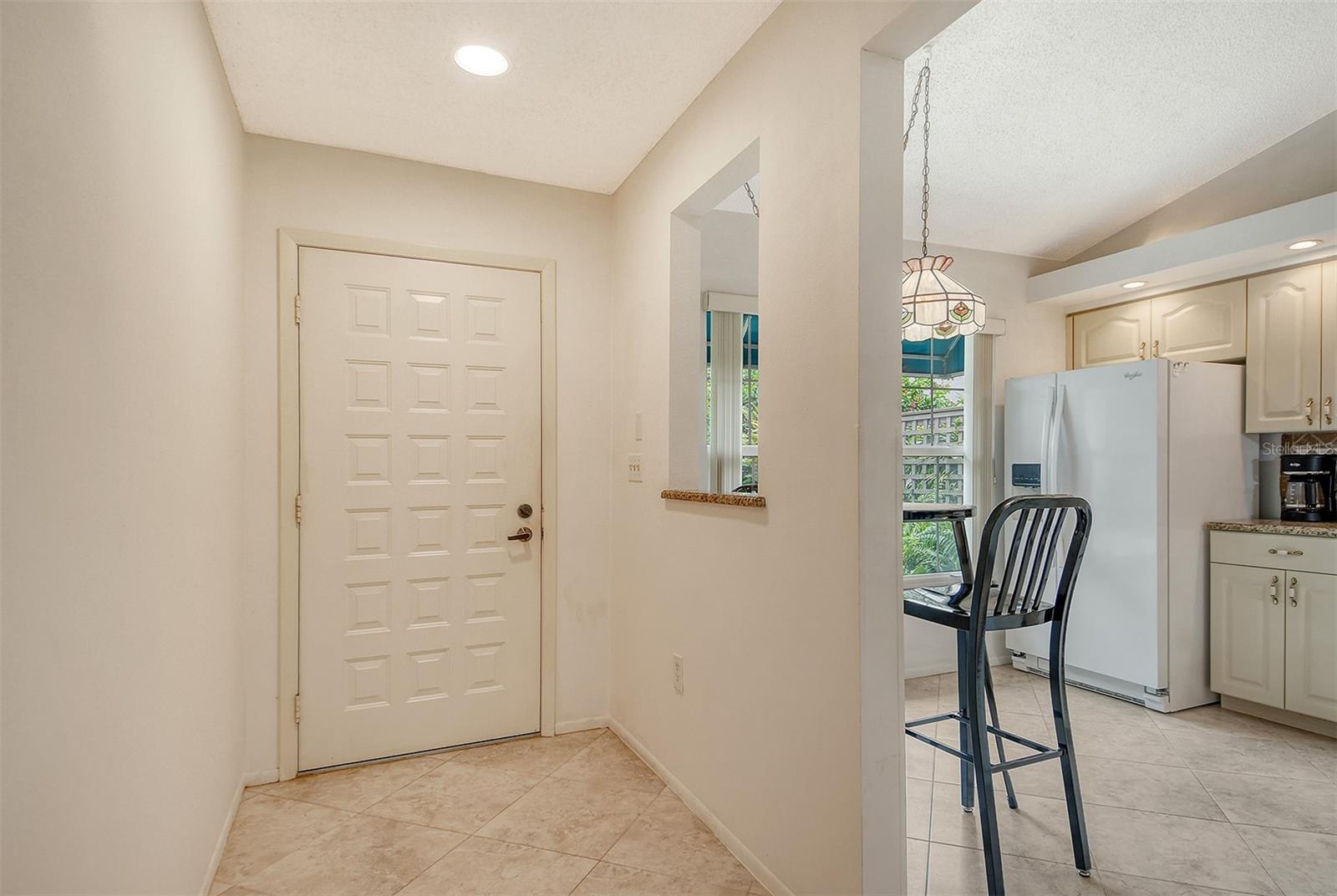 Image 19 of 59 For 5956 Clubside Drive 7651