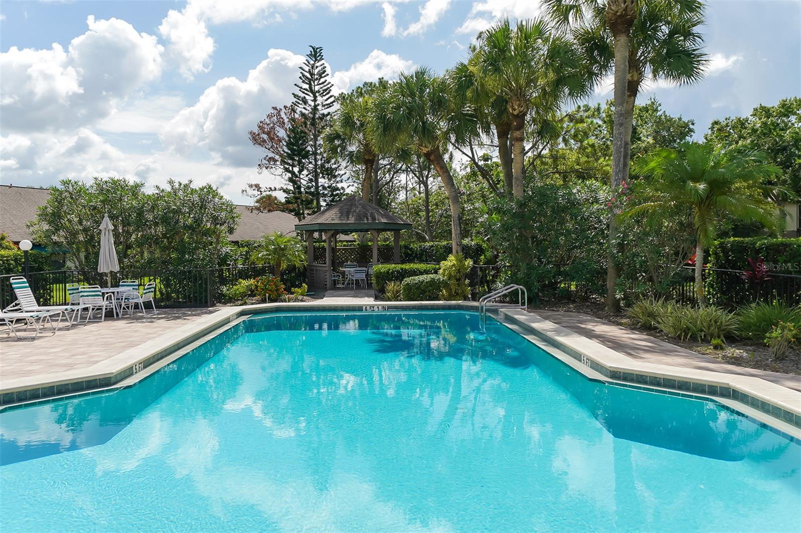 Image 41 of 59 For 5956 Clubside Drive 7651