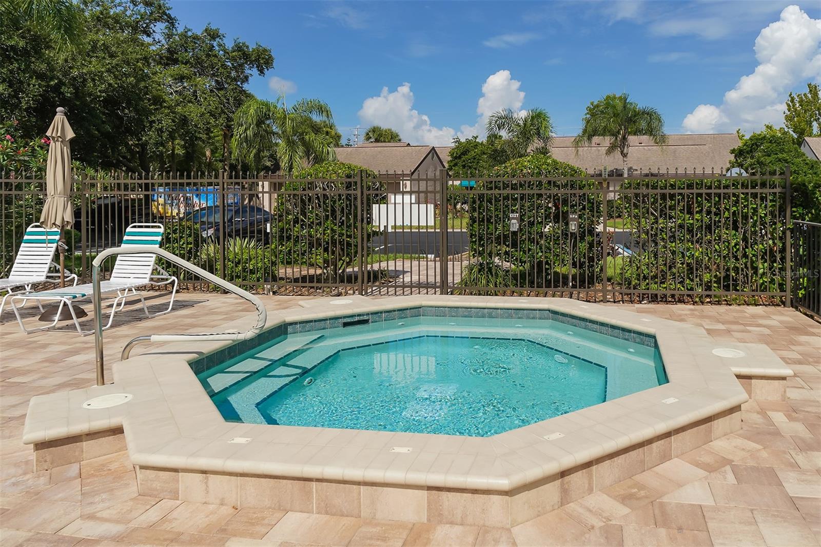 Image 42 of 59 For 5956 Clubside Drive 7651