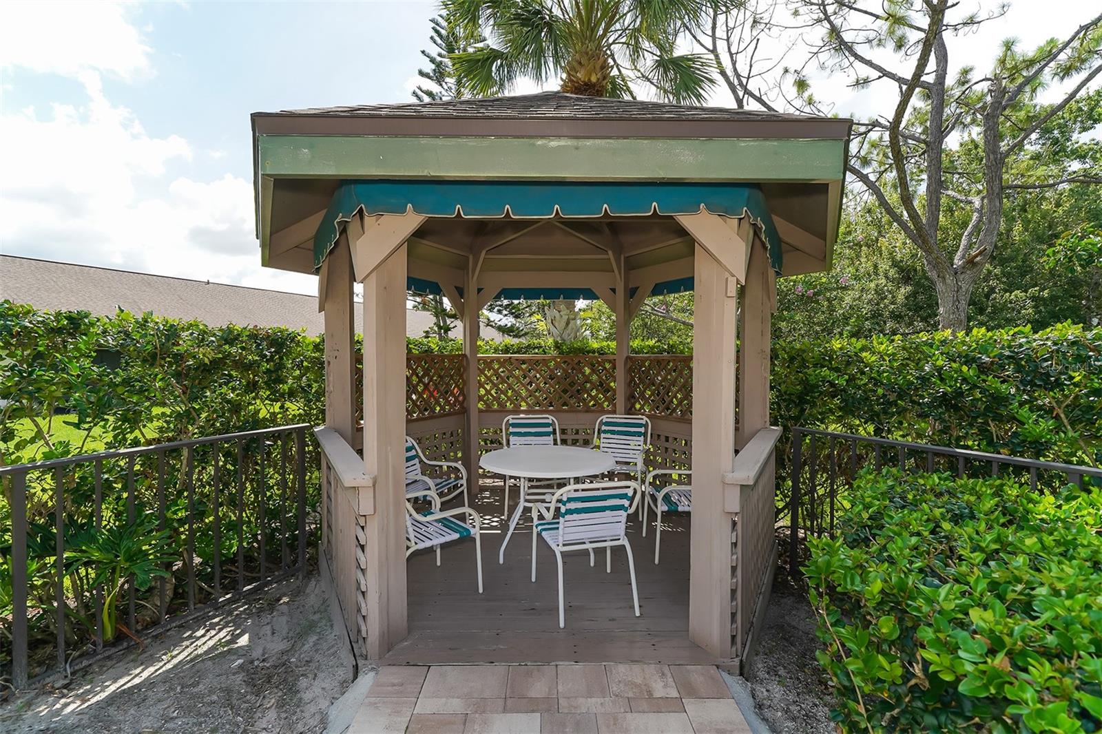 Image 43 of 59 For 5956 Clubside Drive 7651