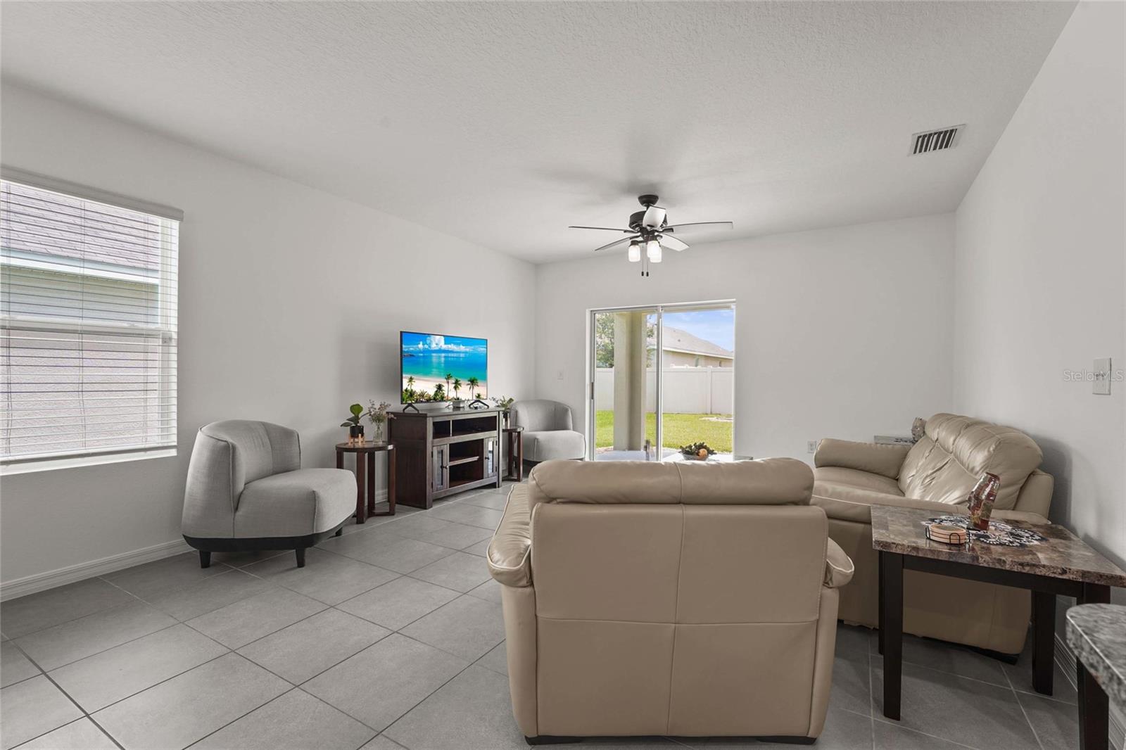 Image 22 of 47 For 5835 Calla Lilly Drive