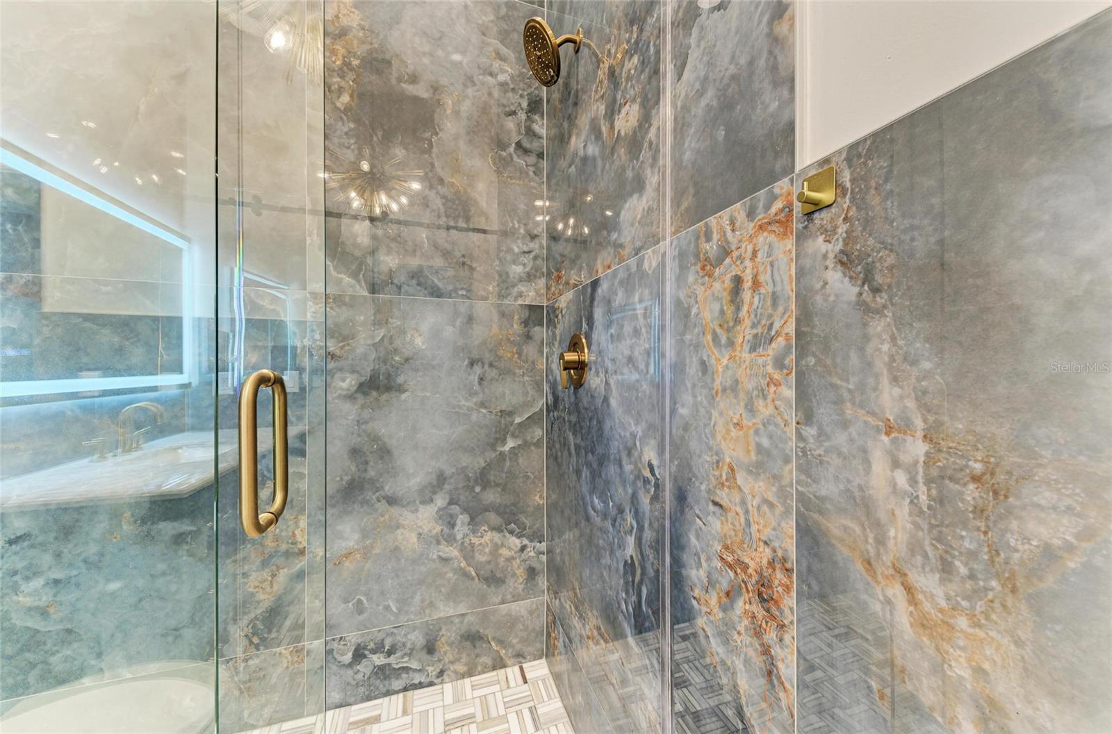 Image 41 of 63 For 2156 Orchid Street