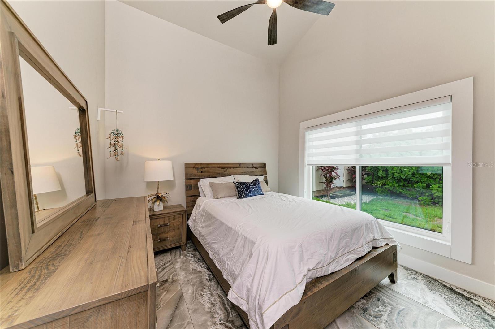 Image 42 of 63 For 2156 Orchid Street