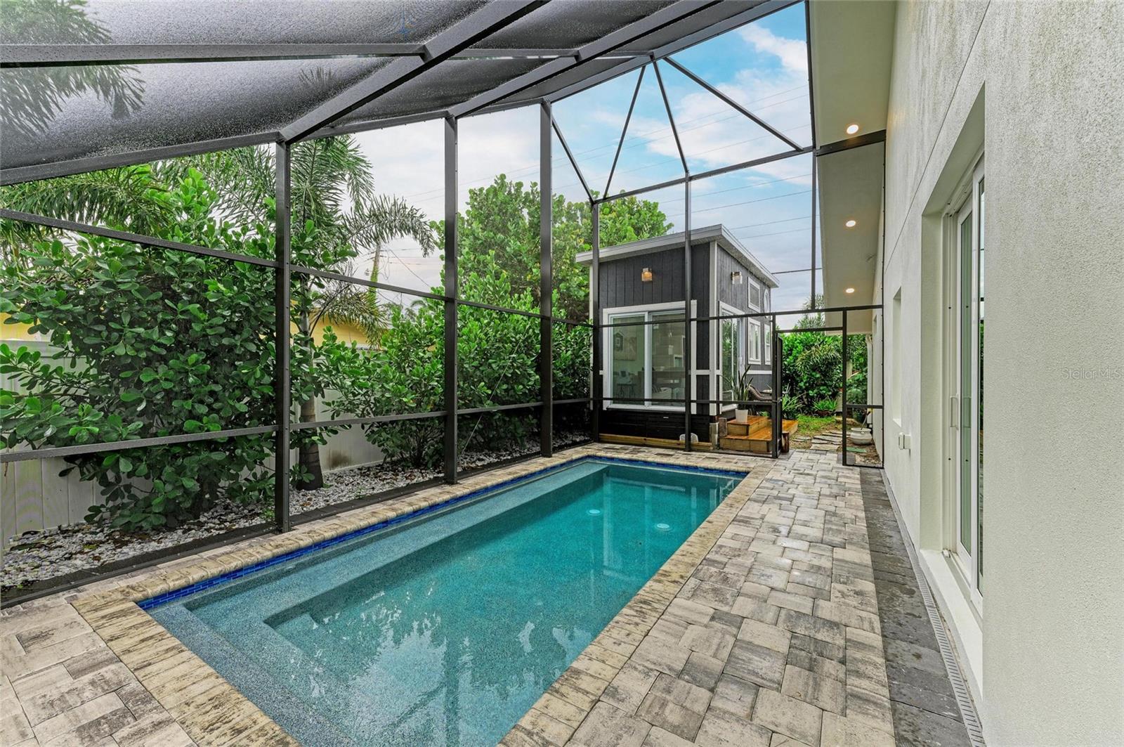 Image 46 of 63 For 2156 Orchid Street