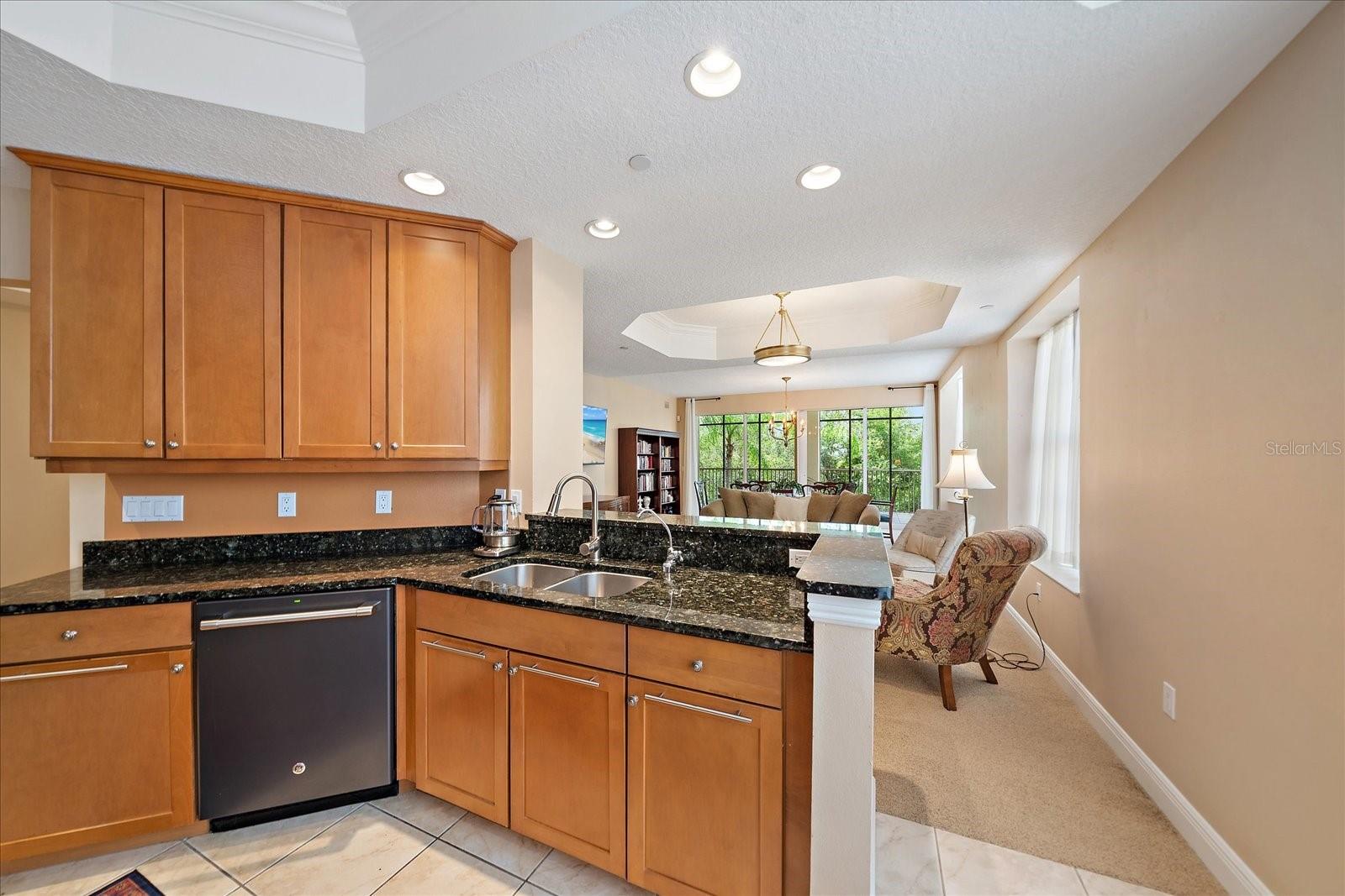 Image 10 of 64 For 6482 Watercrest Way 204