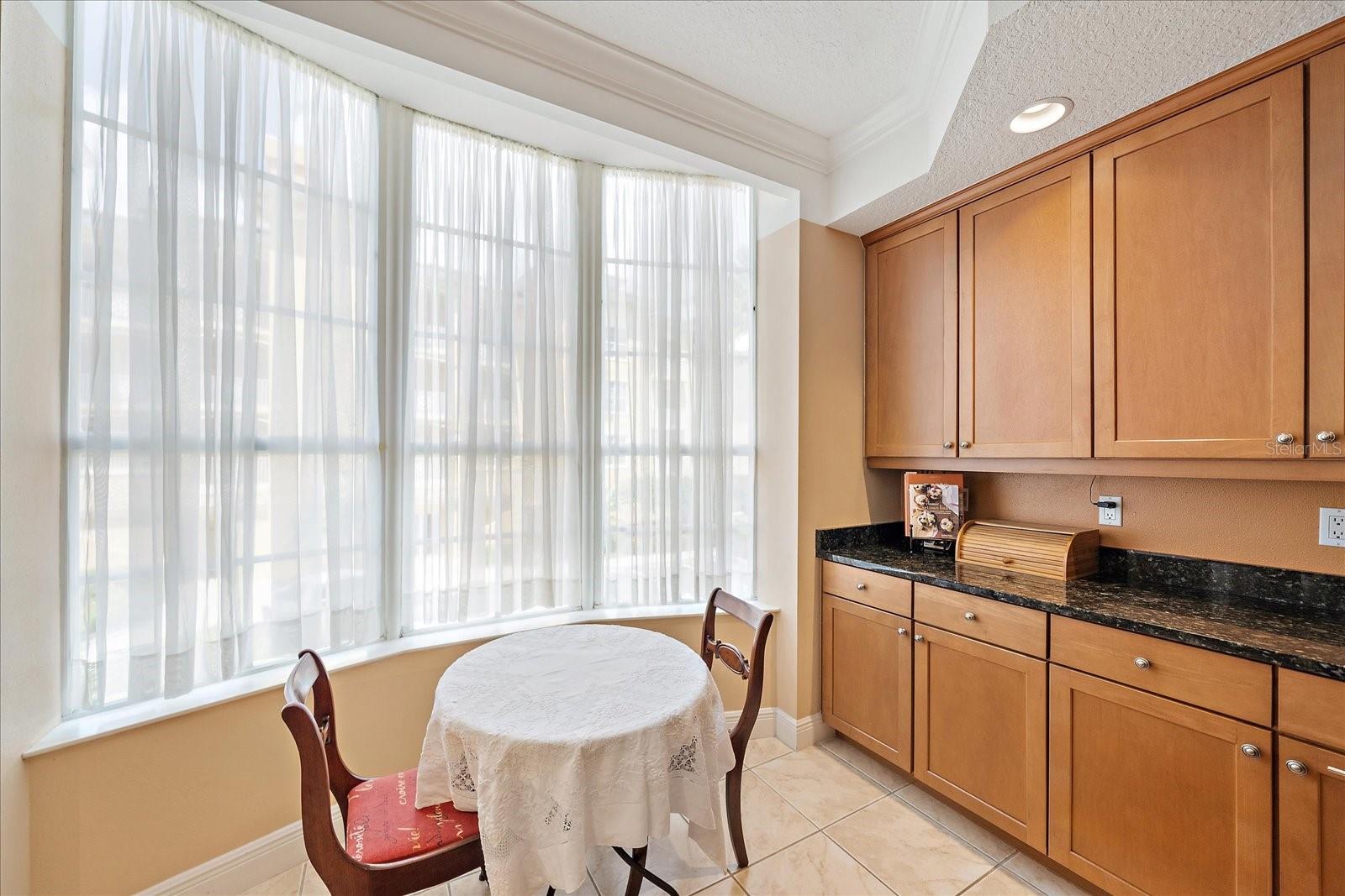 Image 11 of 64 For 6482 Watercrest Way 204