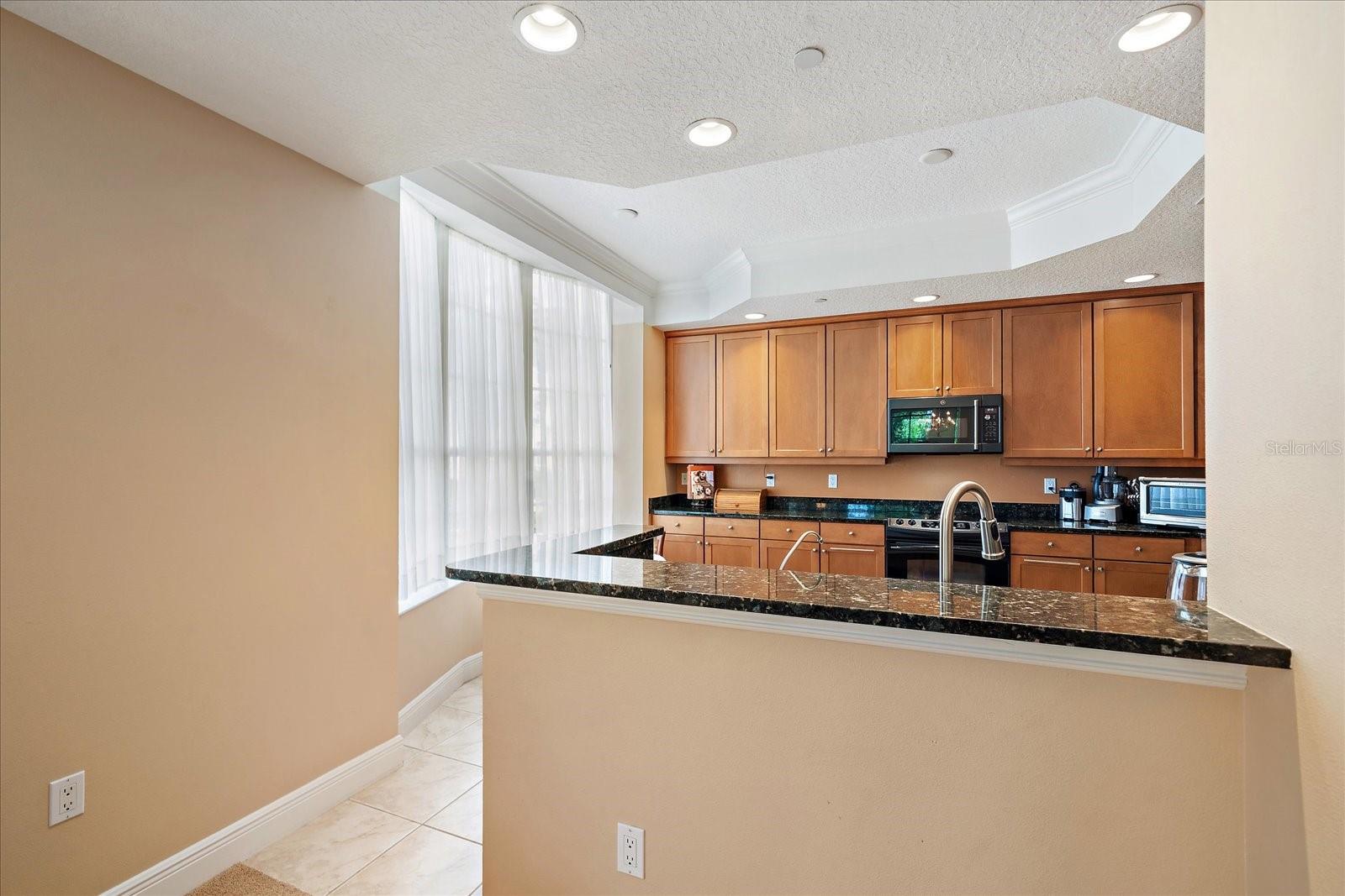 Image 13 of 64 For 6482 Watercrest Way 204