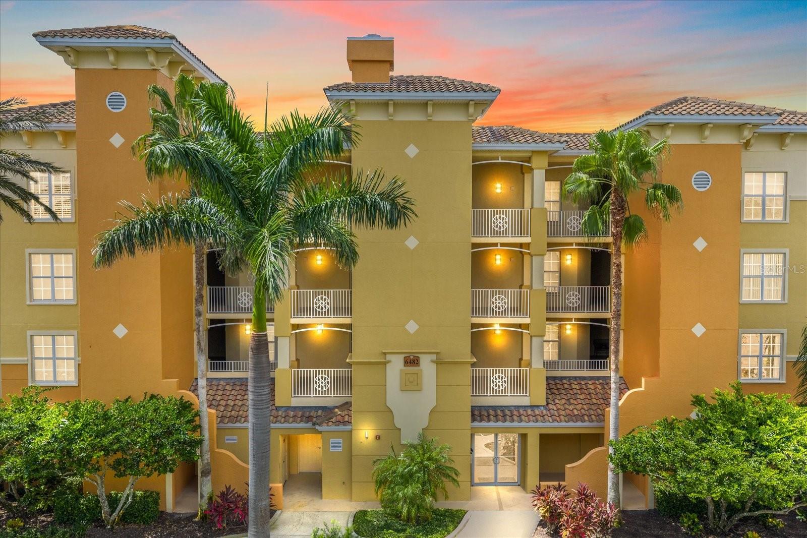 Image 2 of 64 For 6482 Watercrest Way 204