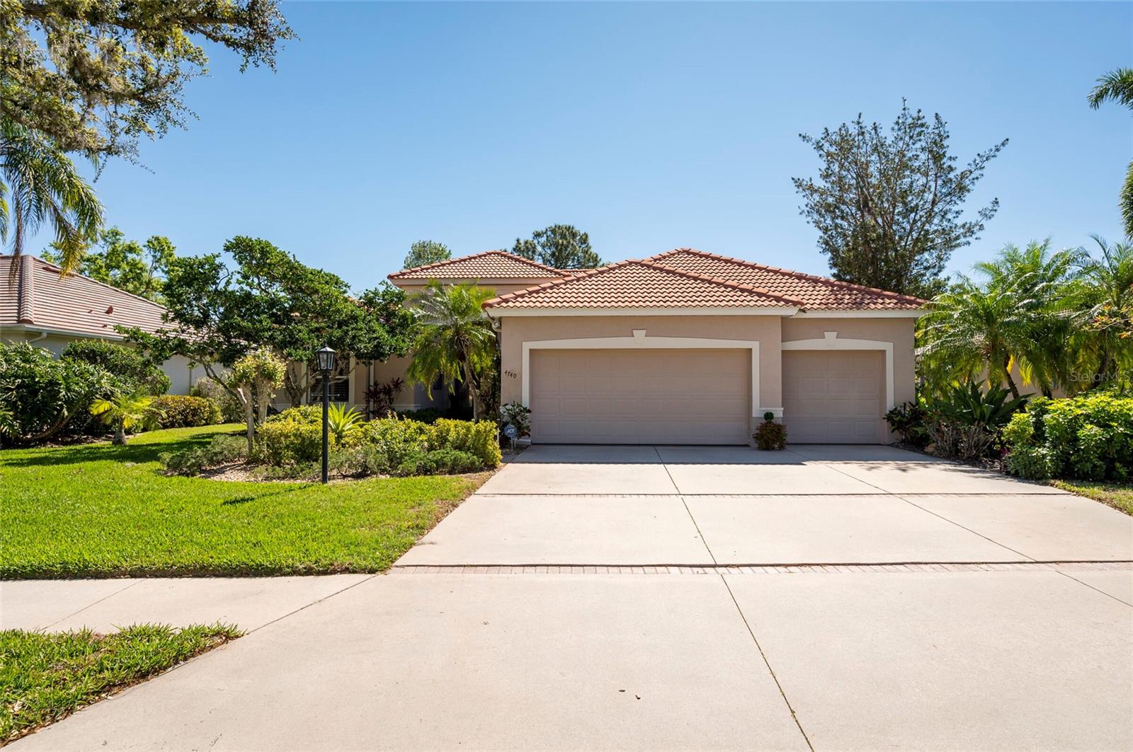 Details for 4740 Carrington Circle, SARASOTA, FL 34243