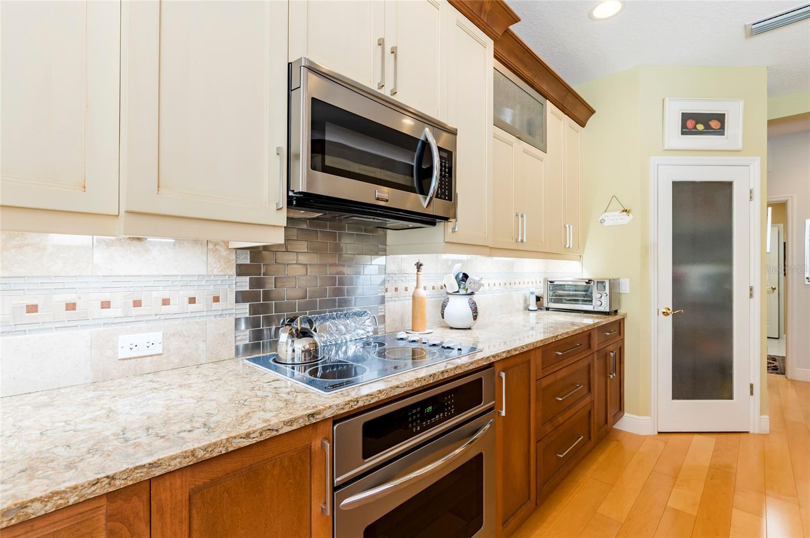 Image 14 of 50 For 4740 Carrington Circle