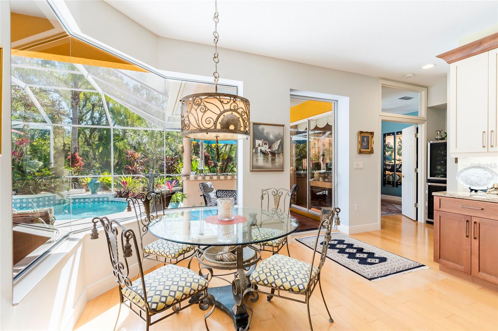 Image 19 of 50 For 4740 Carrington Circle