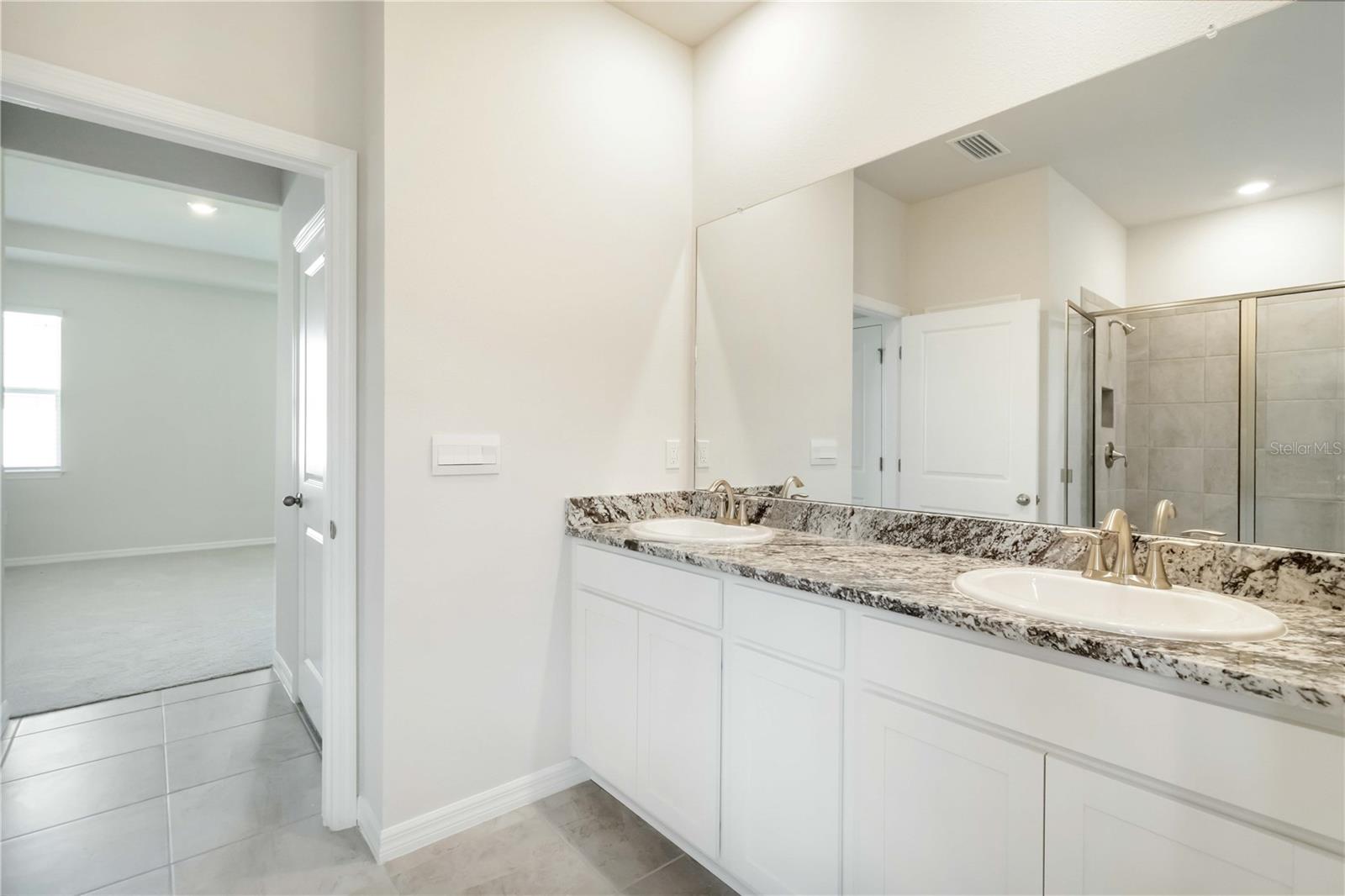 Image 22 of 54 For 604 160th Street E