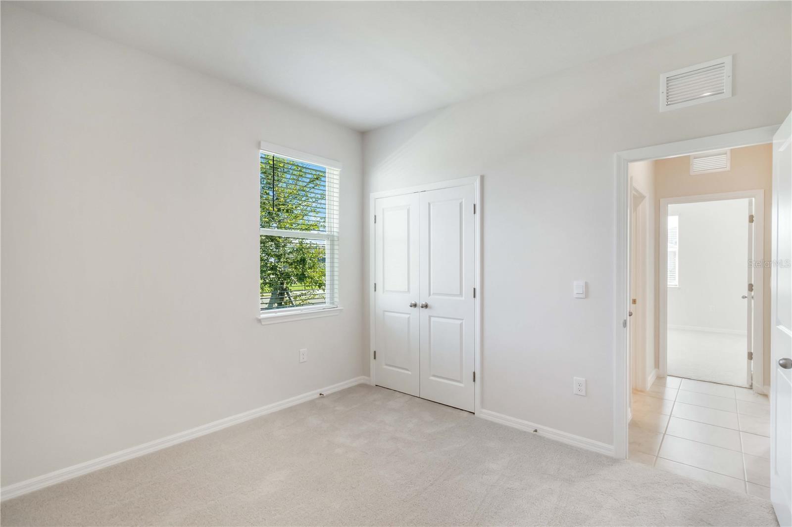 Image 33 of 54 For 604 160th Street E