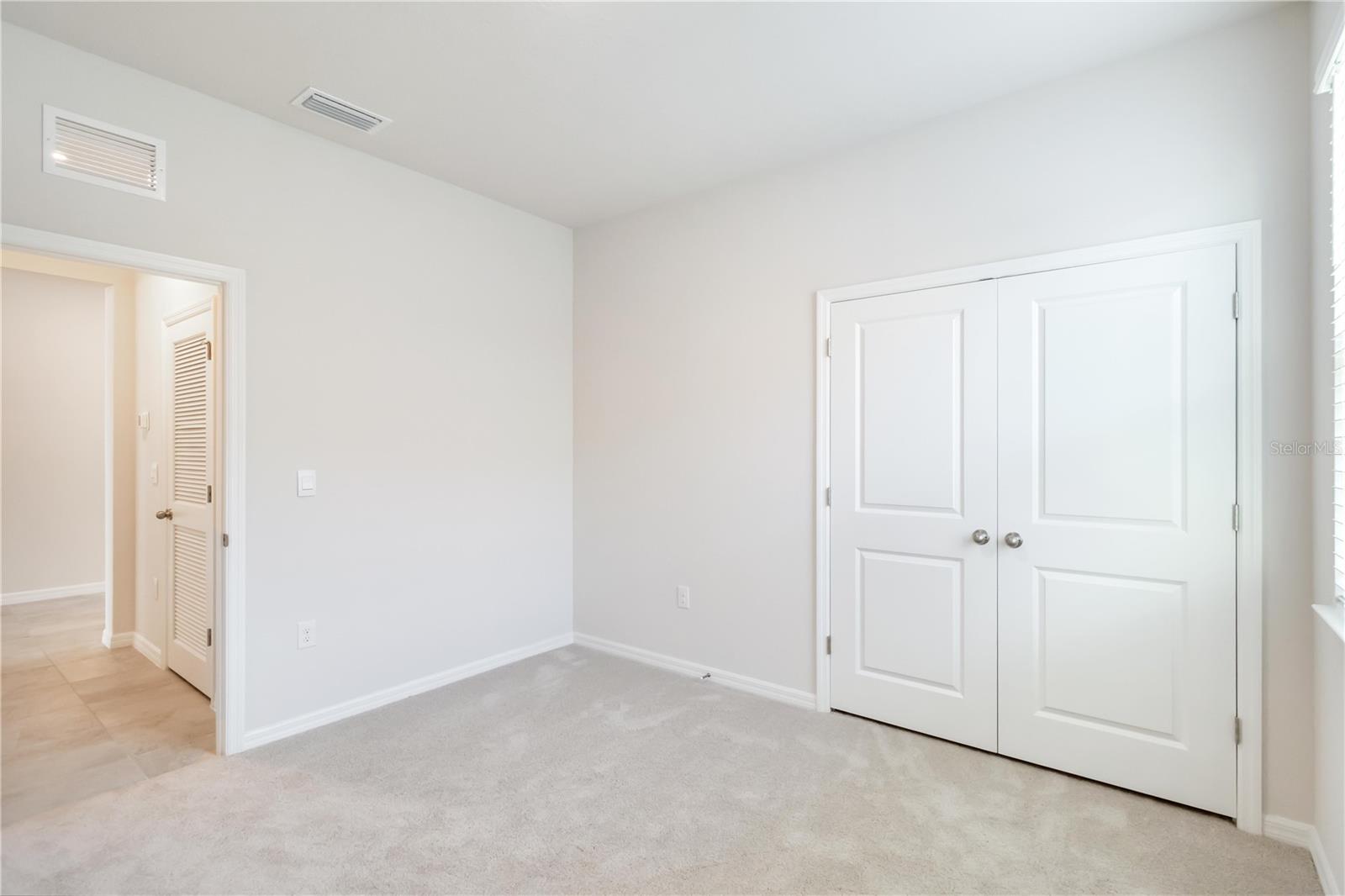 Image 36 of 54 For 604 160th Street E