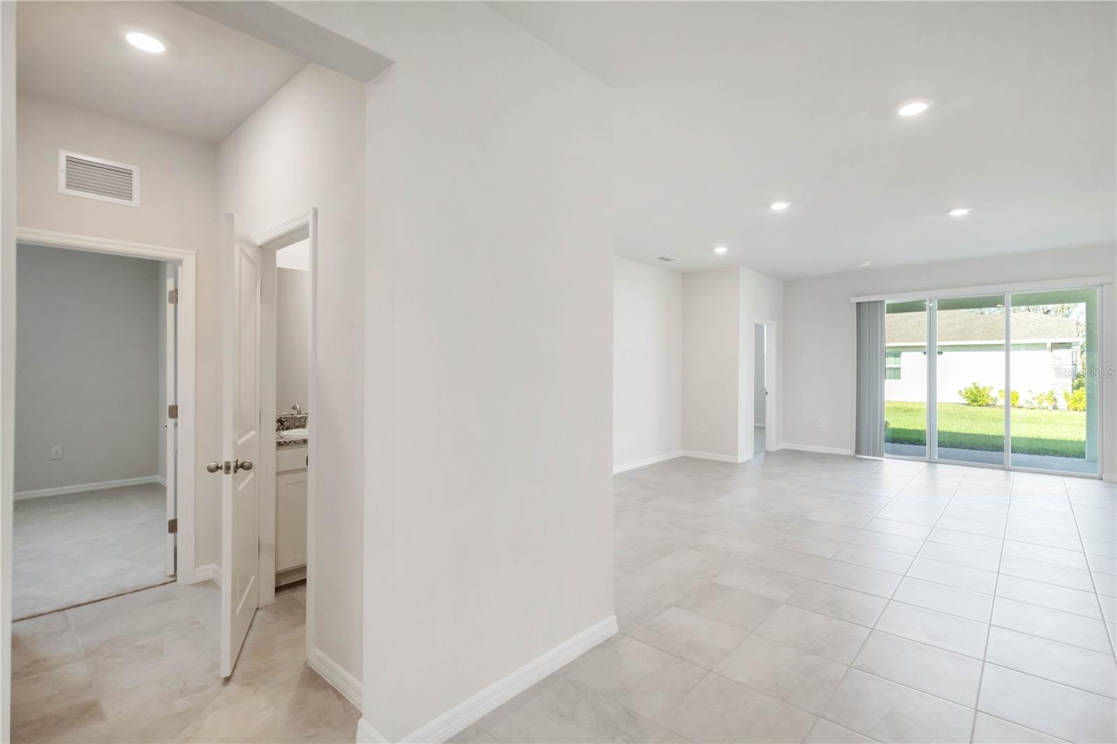 Image 6 of 54 For 604 160th Street E