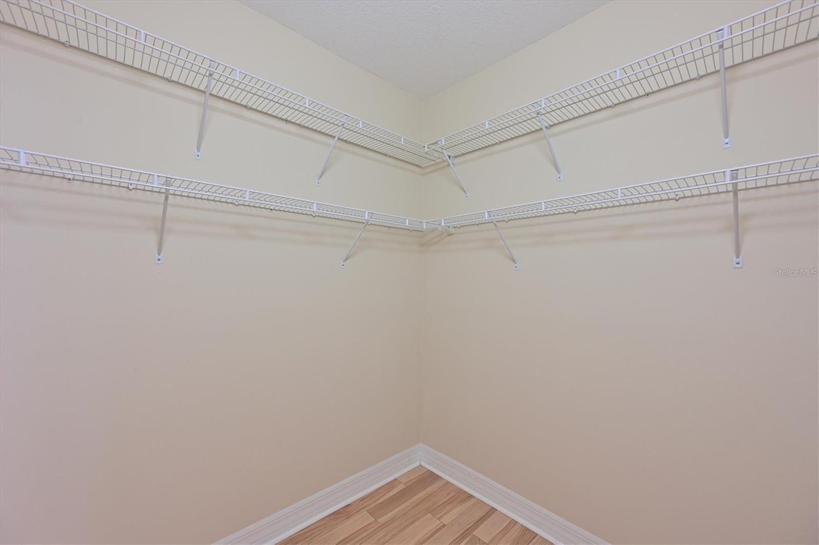 Image 14 of 46 For 9435 Discovery Terrace 202d