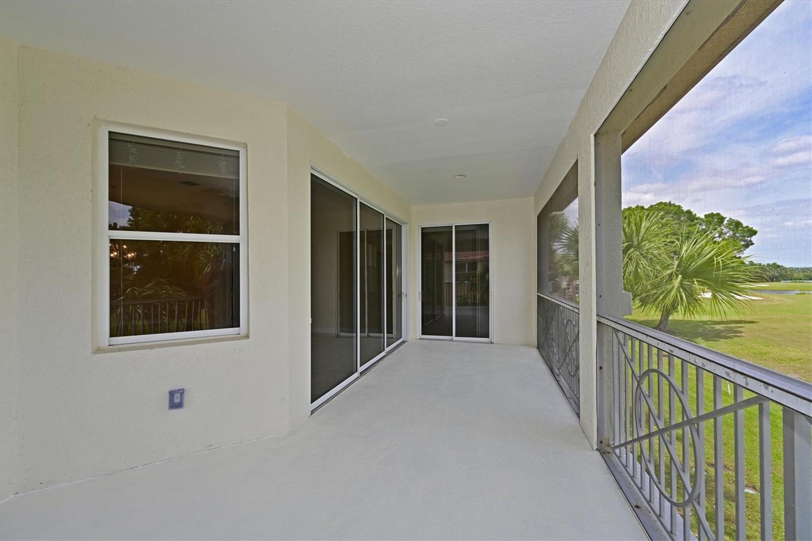 Image 39 of 46 For 9435 Discovery Terrace 202d