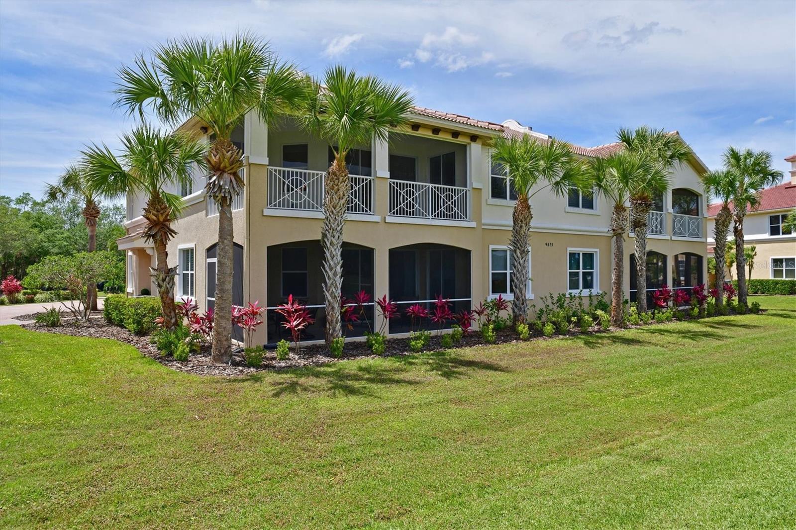 Image 41 of 46 For 9435 Discovery Terrace 202d