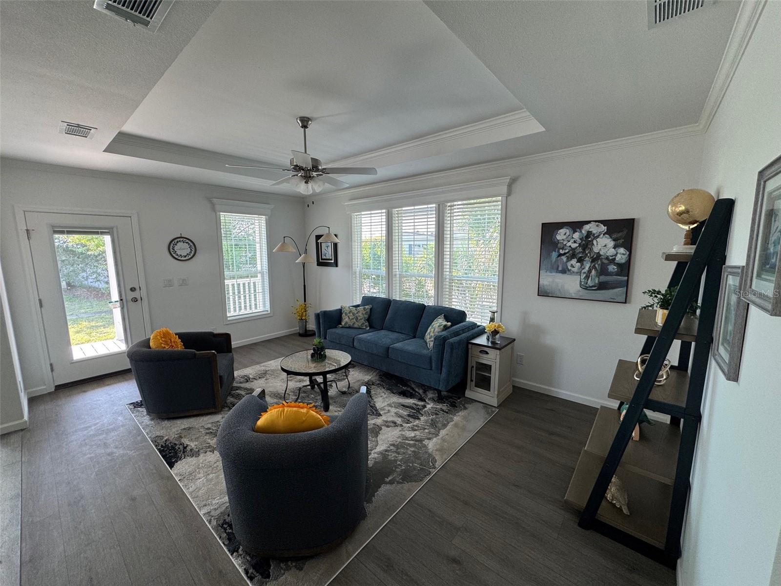 Image 17 of 18 For 204 Freeport Drive