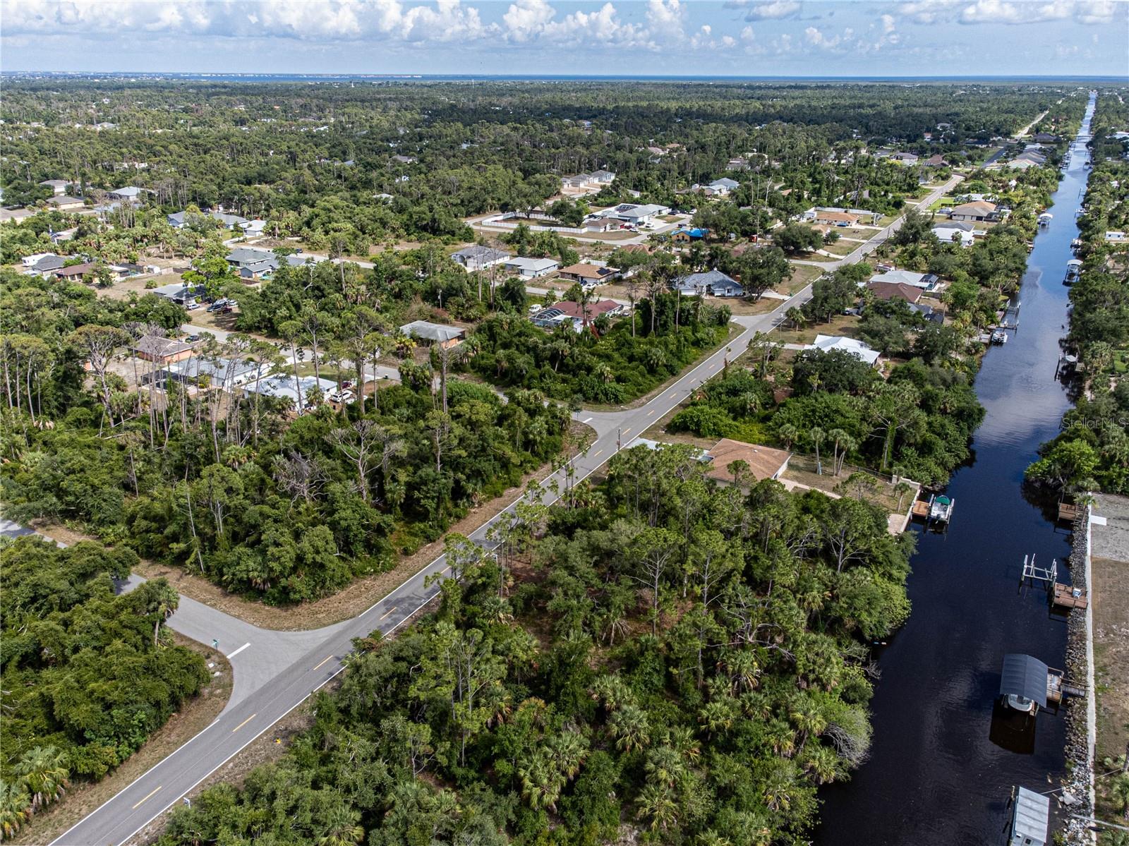 Image 10 of 18 For 2185 Cedarwood Street