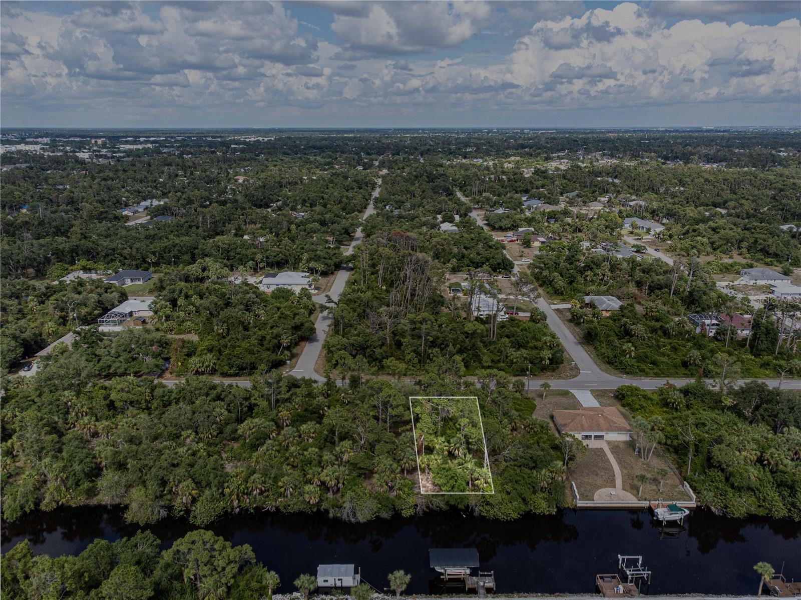 Image 6 of 18 For 2185 Cedarwood Street