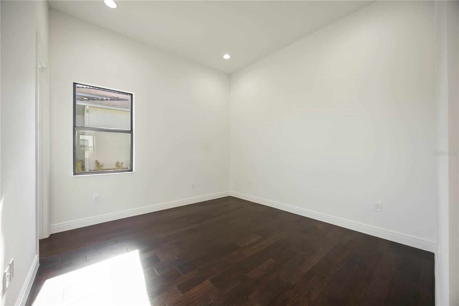 Image 33 of 60 For 4554 Cedron Court