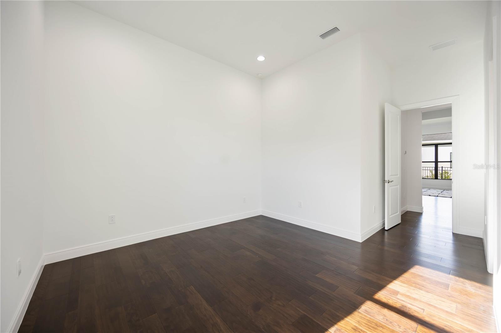 Image 38 of 60 For 4554 Cedron Court