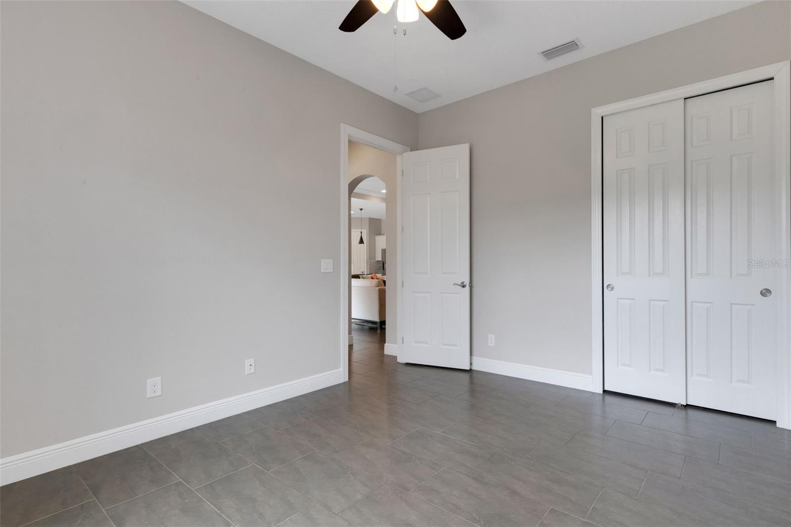 Image 47 of 74 For 5203 Lake Overlook Avenue