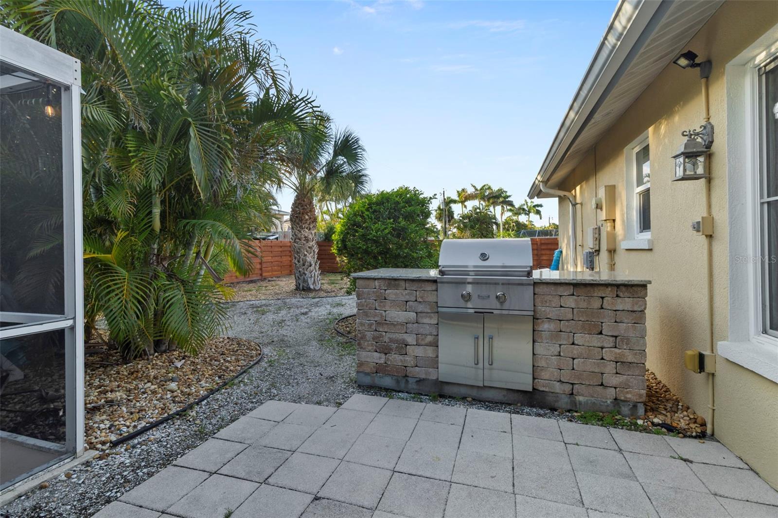 Image 60 of 64 For 6454 Beechwood Avenue